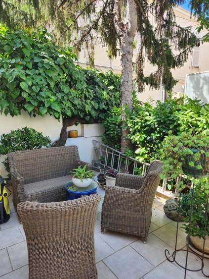 Hébergement de vacances Conseil Immobilier - Maison Centre Cannes